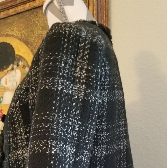 Forever 21 Cropped Jacket - Picture 2 of 7